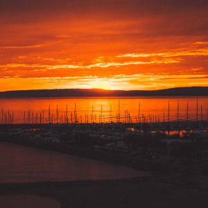 Port au coucher de soleil